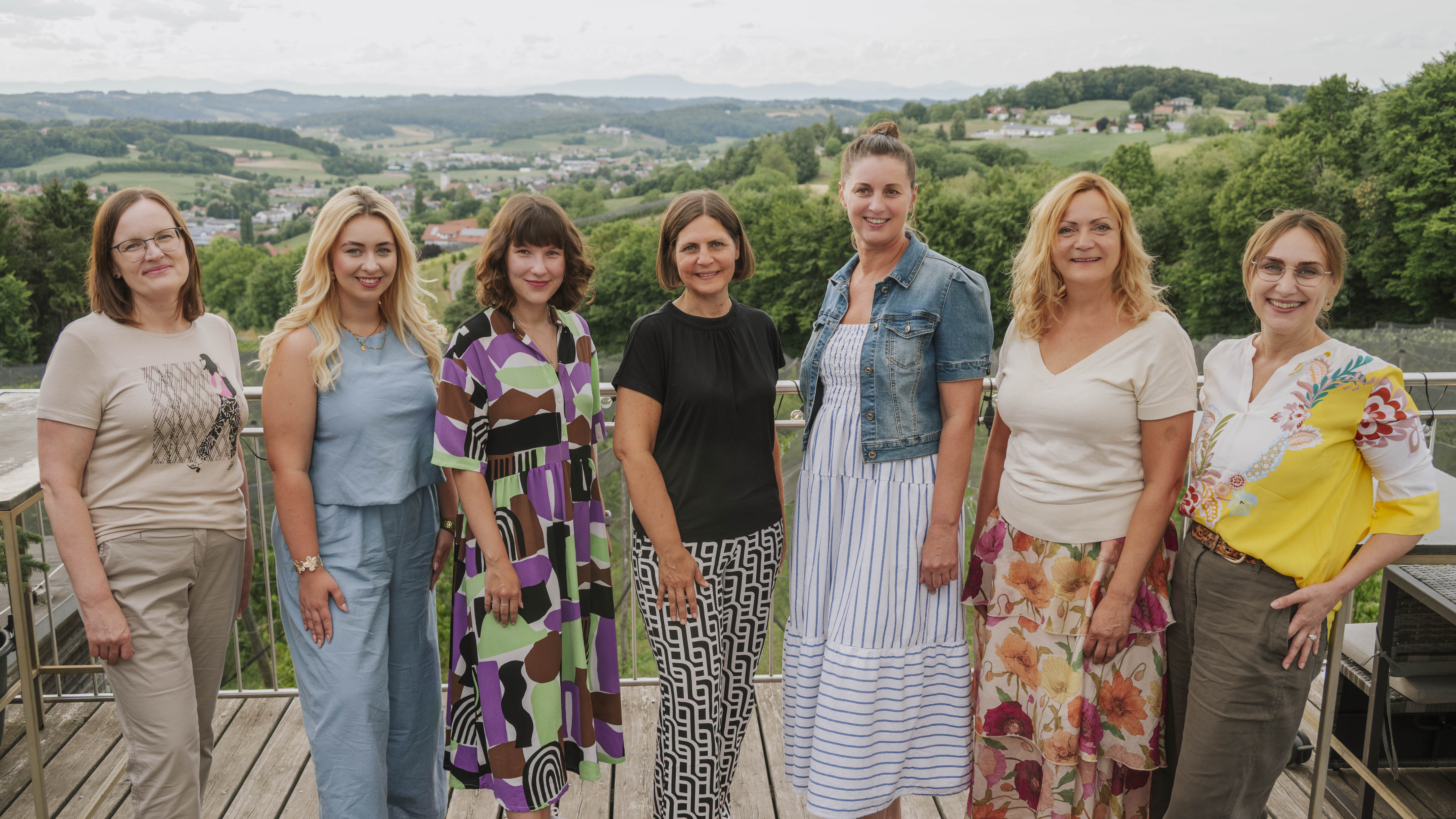 Sonja Fink (Gemeinde Gnas), Clara Bacher (AMS), Katrin Fischer (Felin), Gudrun Gruber, Gleichstellungsmanagerin Bettina Taucher, Silvia Reindl (Frau in der Wirtschaft) & Isabella Keilani
